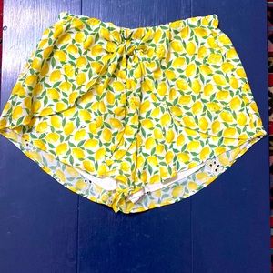 Lemon print shorts XS